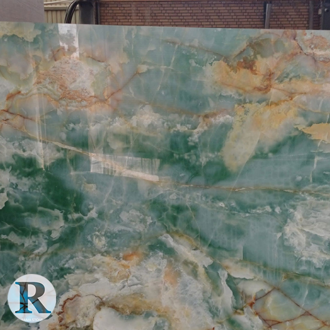 EmeraldGreenOnyx